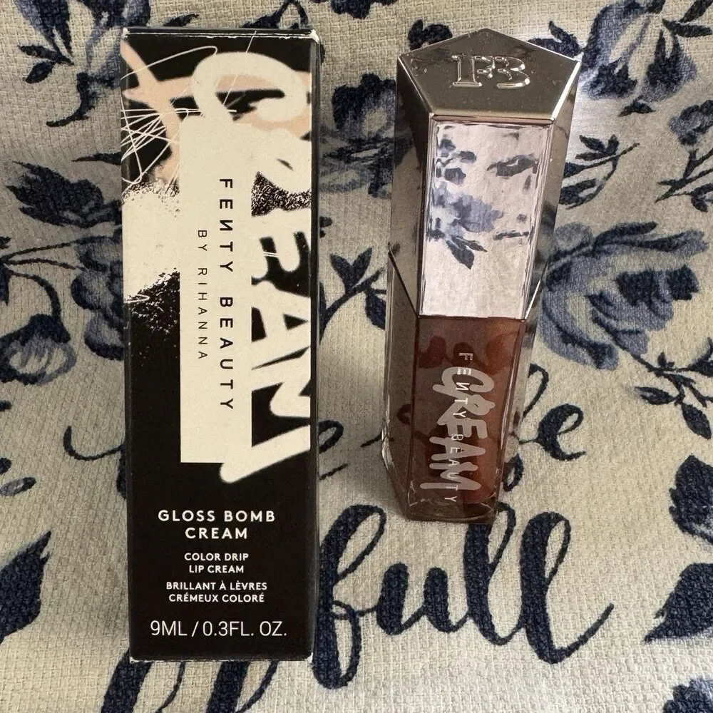 Fenty Beauty Gloss Bomb Cream Color Drip Lip Cream - 04 Cookie Jar  - .3oz NIB